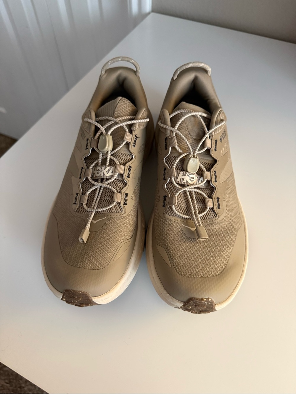 Hoka Transports - Picture 2 of 7